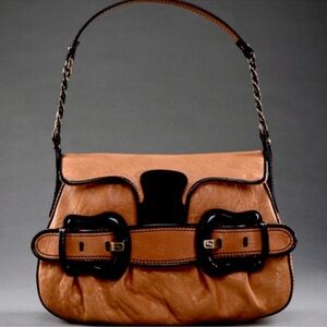 Fendi Elegant  Leather Handbag